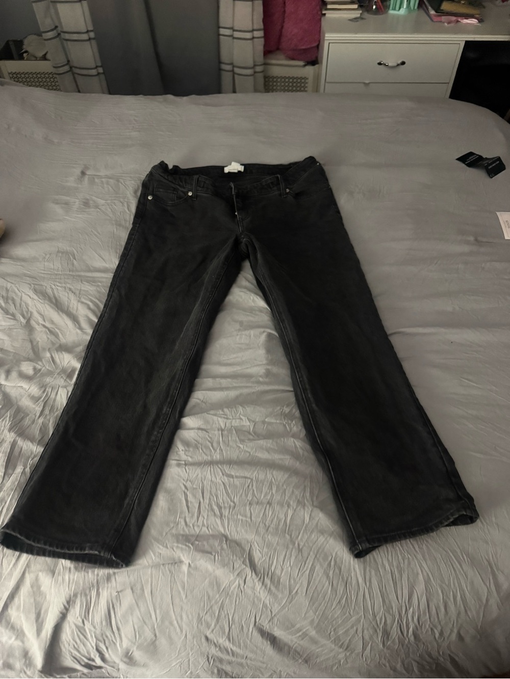 Classic Black Women's Straight-Leg and Scrunched Waist Jeans US Medium